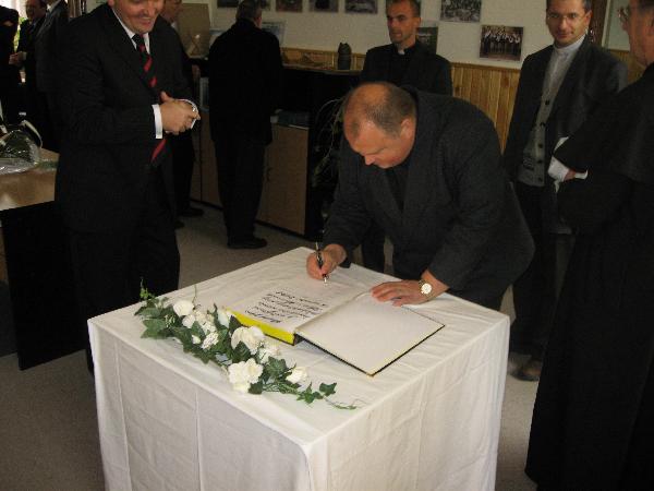 Konsekracia kostola   22.jpg